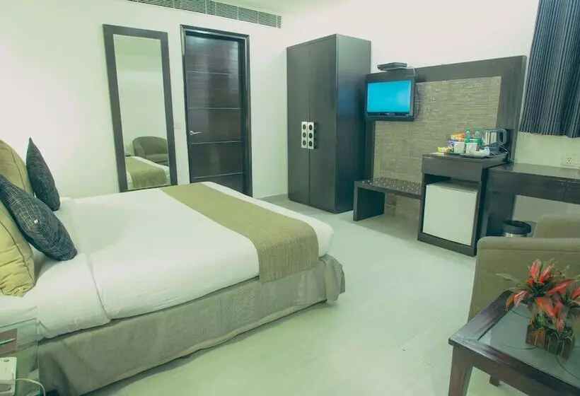 Fotos del hotel OYO Townhouse 033 Siri Fort :  14