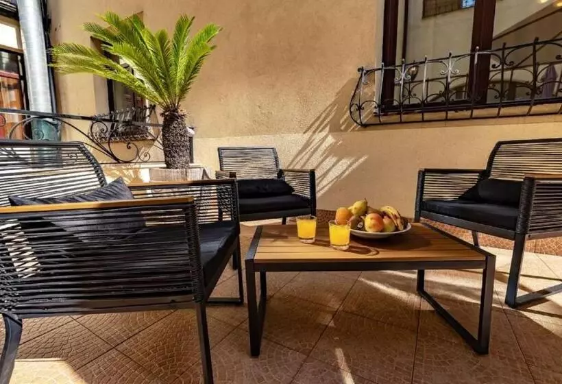 Fotos del hotel Trianon:  3