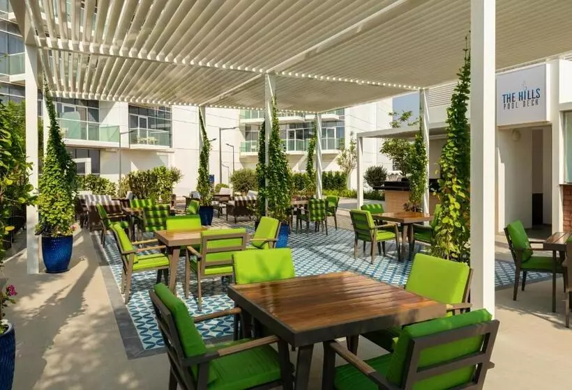 Fotos del hotel Radisson Hotel Dubai Damac Hills:  6