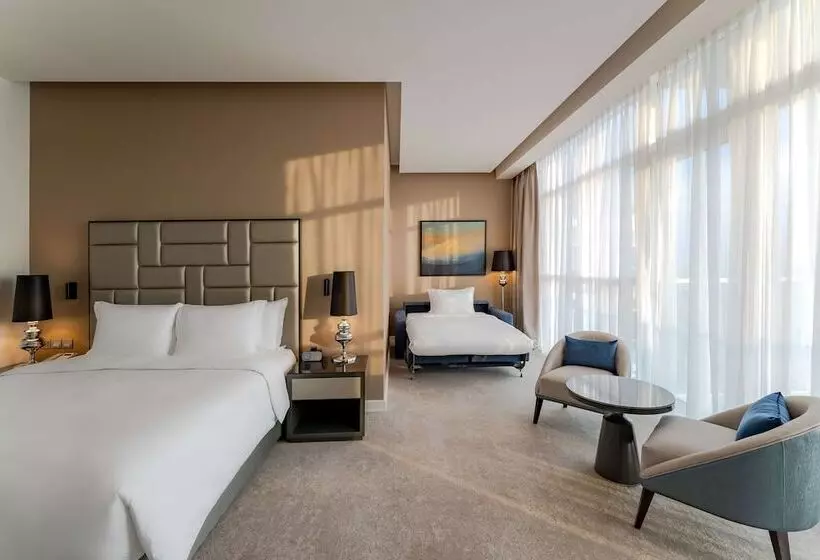 Fotos del hotel Radisson Hotel Dubai Damac Hills:  18