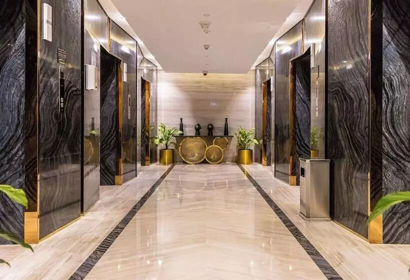 Fotos del hotel Radisson Hotel Dubai Damac Hills:  20