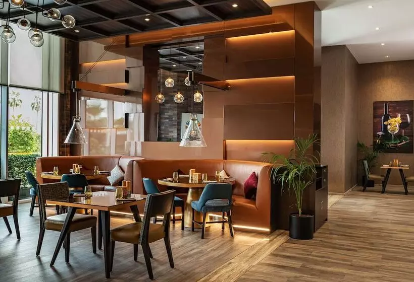 Fotos del hotel Radisson Hotel Dubai Damac Hills:  34