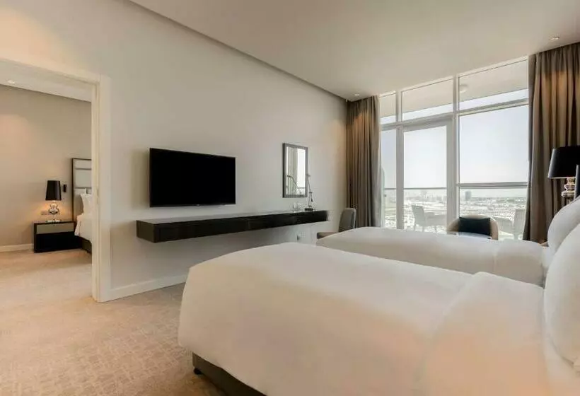 Fotos del hotel Radisson Hotel Dubai Damac Hills:  8