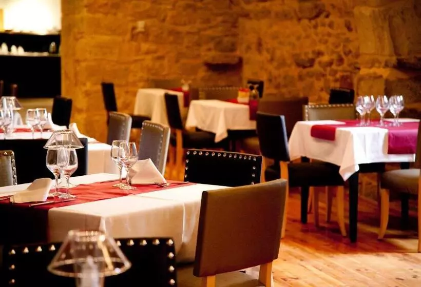 Fotos del hotel Hospedería Palacio De Allepuz:  3