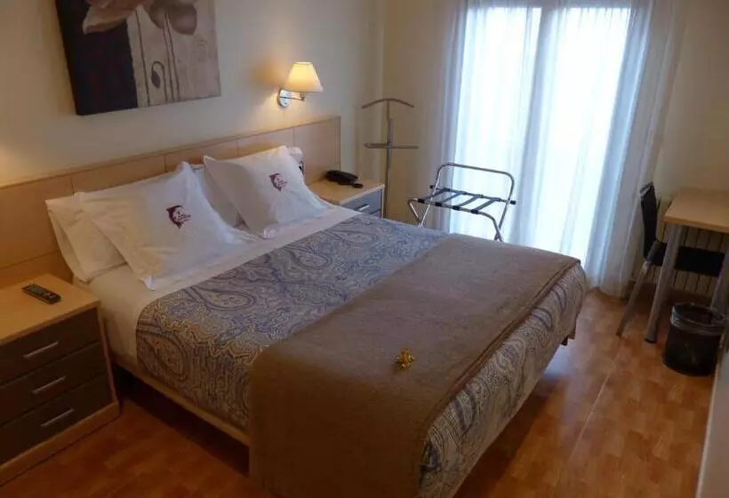 Les Truites Adults Only