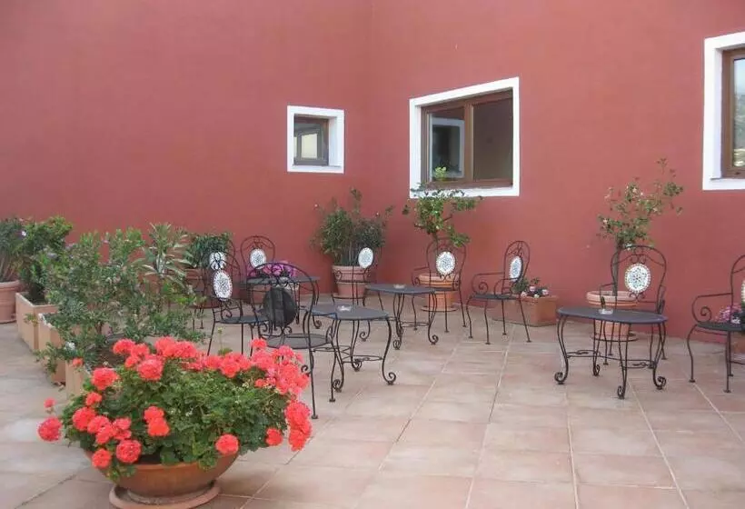 Fotos del hotel Valdiola:  6