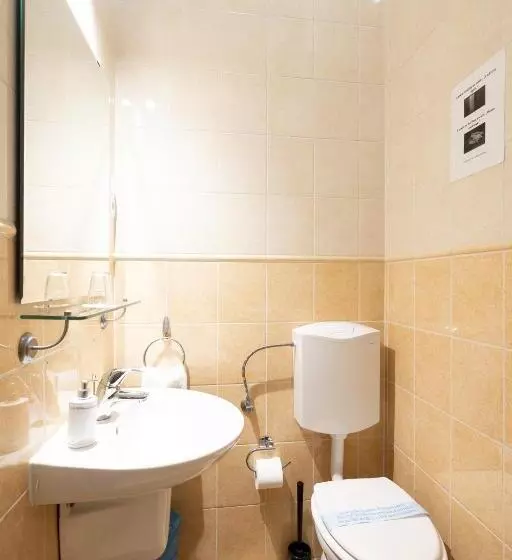 Fotos del hotel Budapest Panorama Central:  12