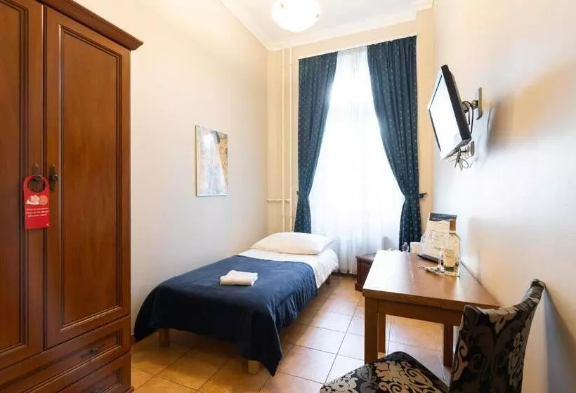 Fotos del hotel Budapest Panorama Central:  2