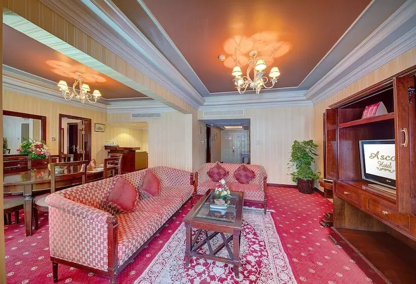 Fotos del hotel Ascot:  82