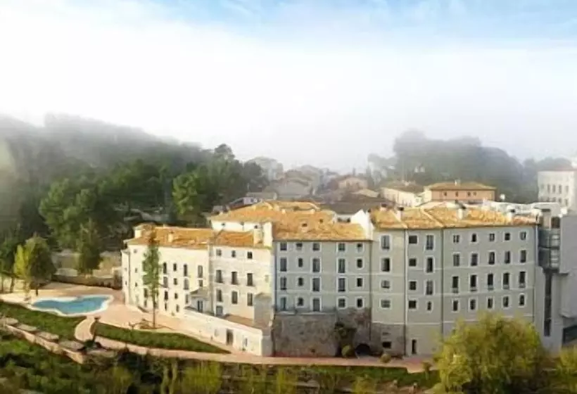 Balneario Alhama De Aragón