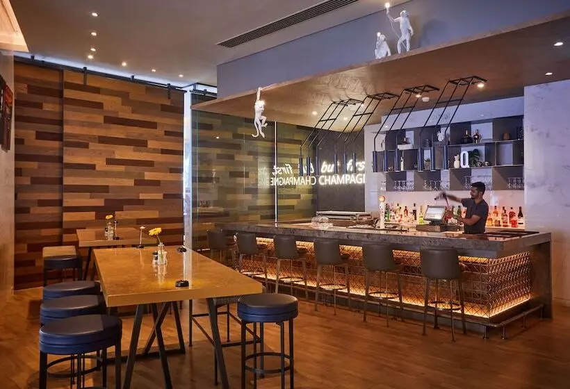 Fotos del hotel Media One:  2