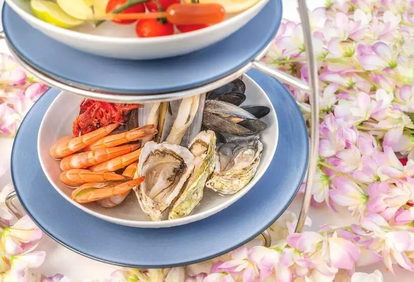 Fotos del hotel Media One:  25