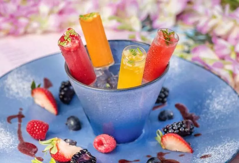 Fotos del hotel Media One:  21