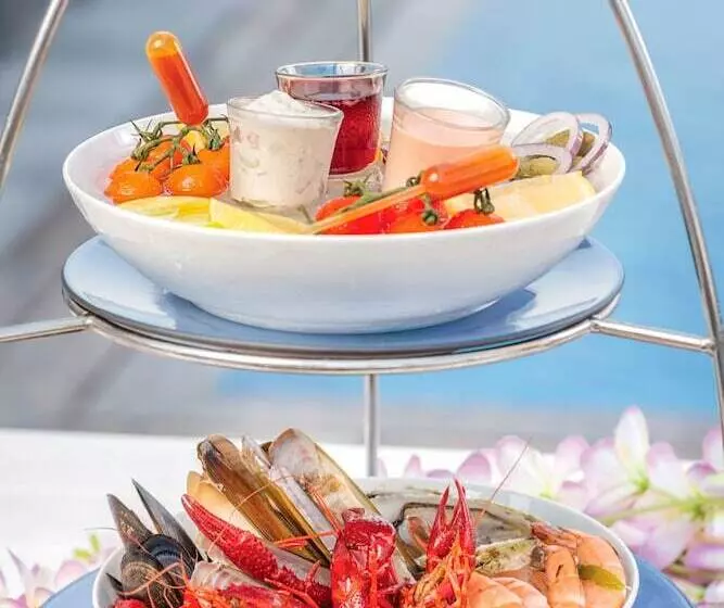 Fotos del hotel Media One:  18