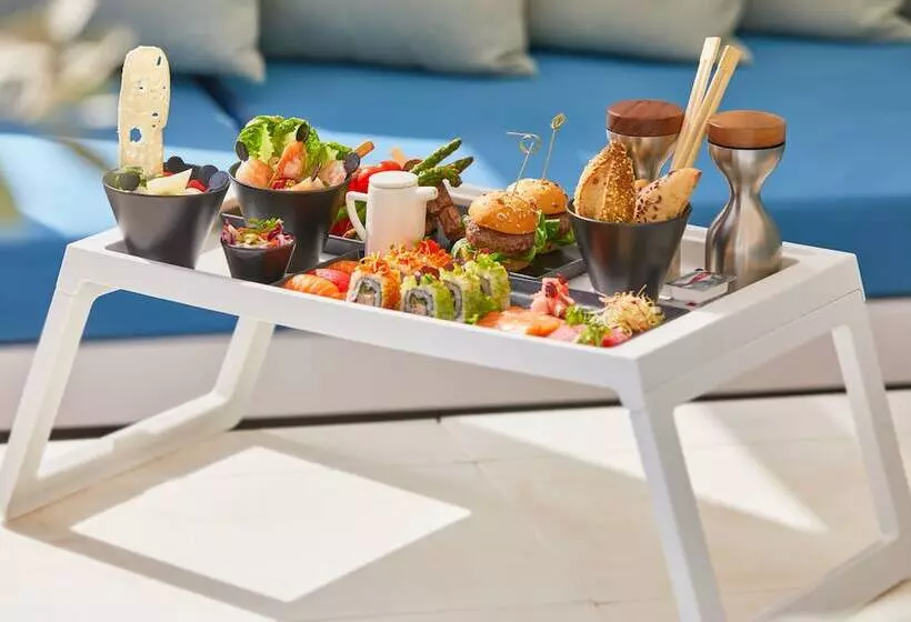 Fotos del hotel Media One:  10