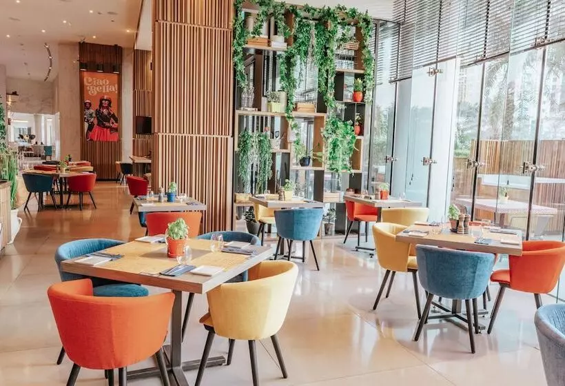 Fotos del hotel Media One:  23