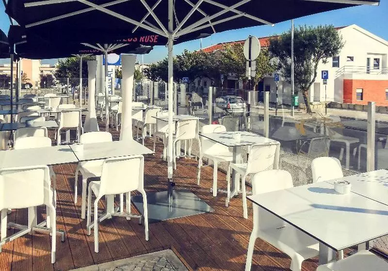 Fotos del hotel Mercure Lisboa Almada:  17