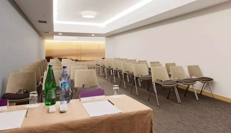 Fotos del hotel Mercure Lisboa Almada:  19