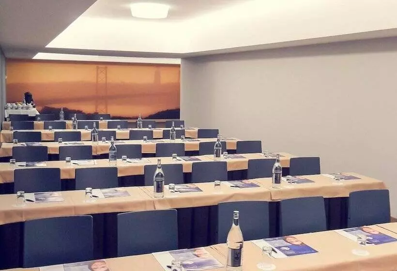 Fotos del hotel Mercure Lisboa Almada:  21