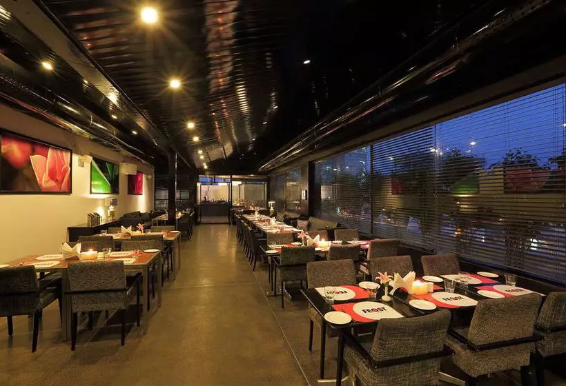 Fotos del hotel Seven Hotel:  12