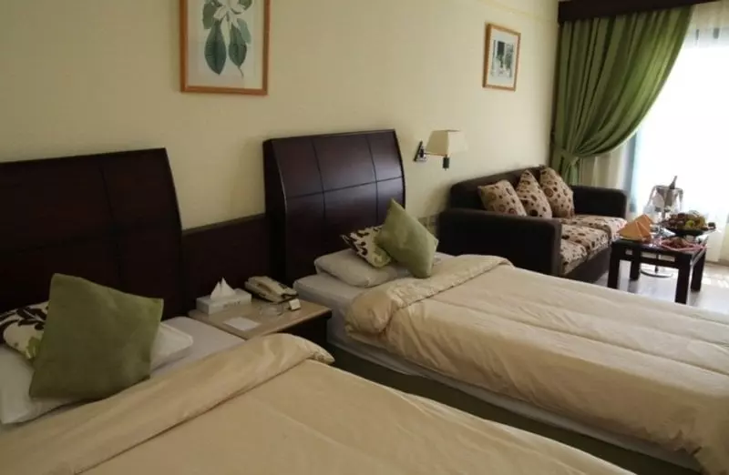 Dessole Royal Rojana Resort