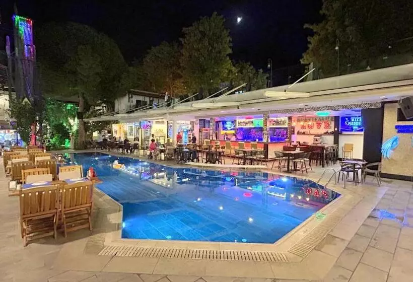 Fotos del hotel Istankoy:  17