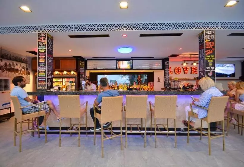 Fotos del hotel Istankoy:  25