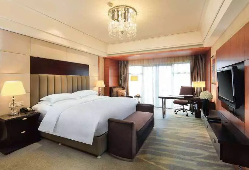 Wyndham Grand Plaza Royale Hangzhou