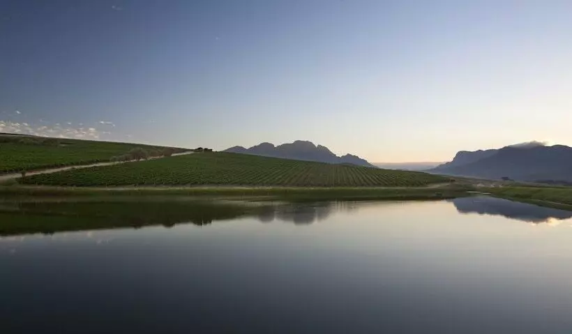 Fotos del hotel Asara Wine Estate &:  7