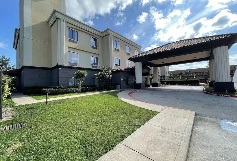 Fotos del hotel Comfort Suites Hobby Airport:  15