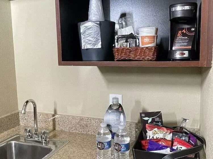 Fotos del hotel Comfort Suites Hobby Airport:  5