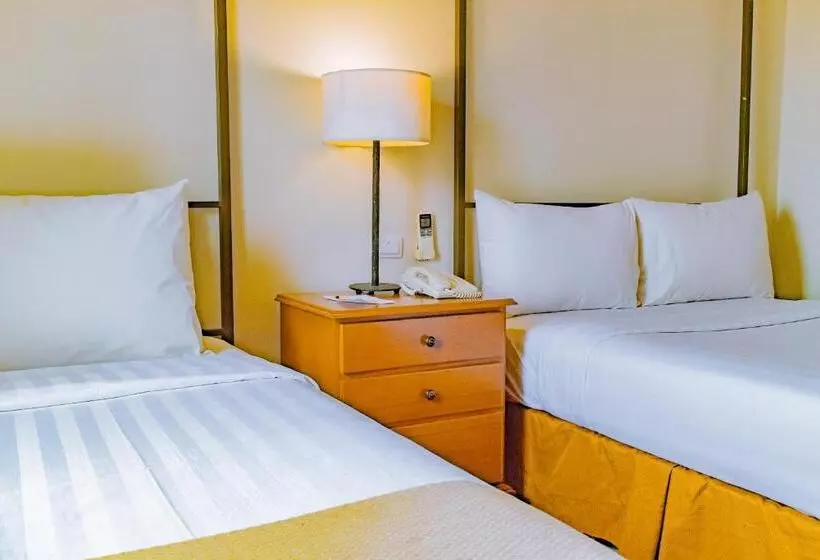 Fotos del hotel Crown Regency Prince Resort Boracay:  2