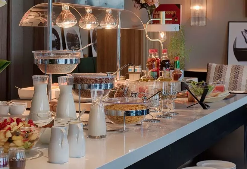 Fotos del hotel Nh Lyon Airport:  28