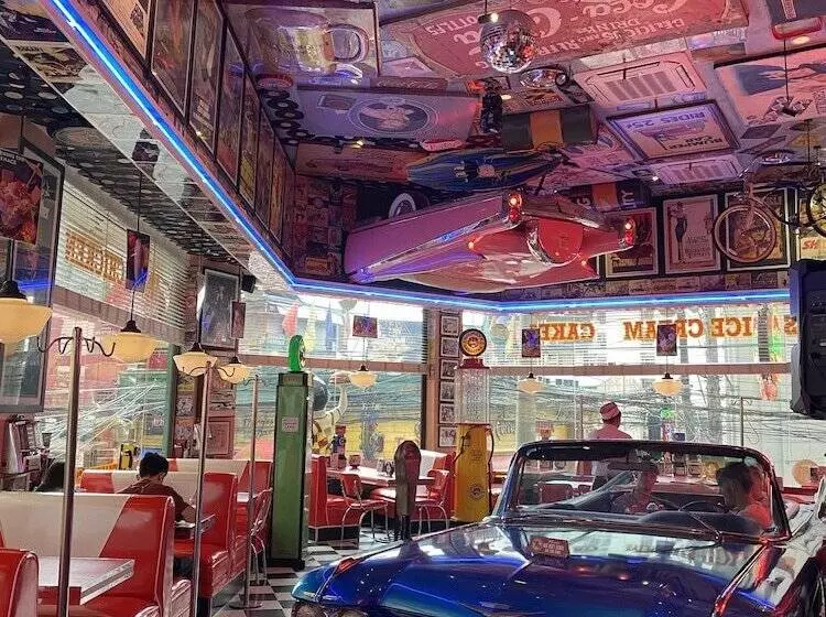 Fotos del hotel Royal Bellagio:  9