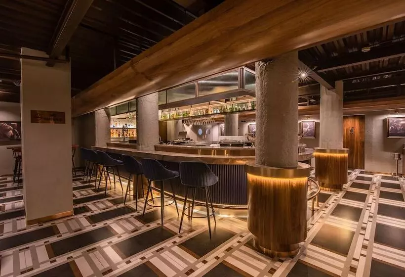 Fotos del hotel 37th Crescent:  10