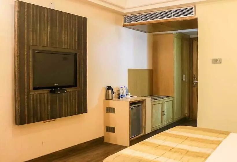 Fotos del hotel Dee Marks Airport  & Resorts:  18