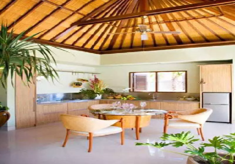 Fotos del hotel The Disini Luxury Spa Villas:  3