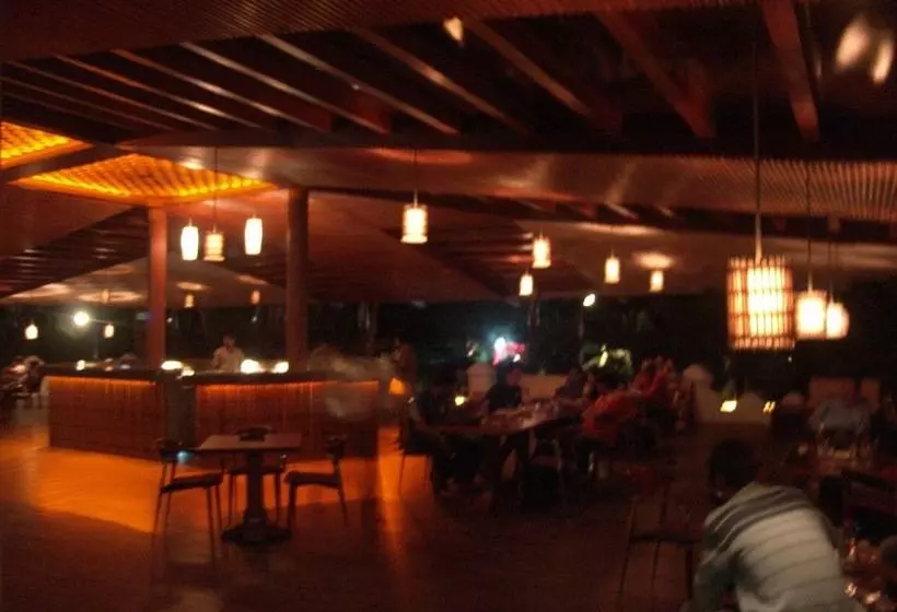 Fotos del hotel Jayamahal Palace:  6