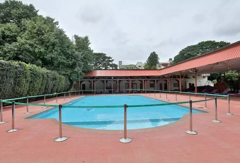 Fotos del hotel Jayamahal Palace:  3