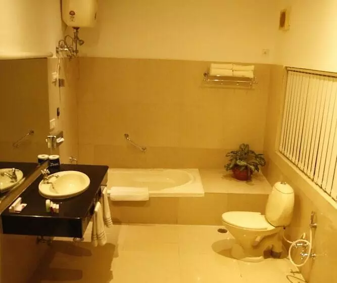 Fotos del hotel Jayamahal Palace:  17