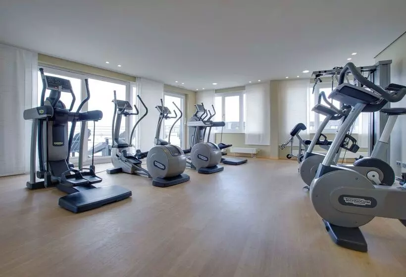 Fotos del hotel Radisson Blu , Hamburg Airport:  4