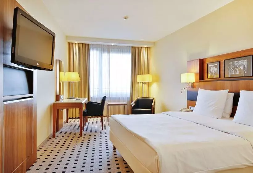 Fotos del hotel Radisson Blu , Hamburg Airport:  8