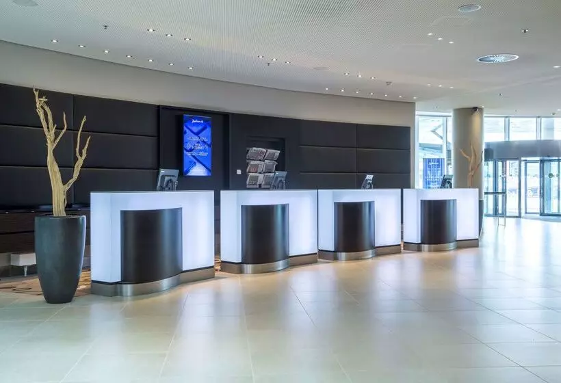 Fotos del hotel Radisson Blu , Hamburg Airport:  3