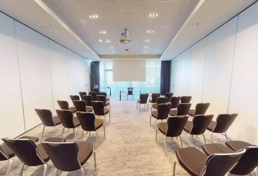 Fotos del hotel Radisson Blu , Hamburg Airport:  18