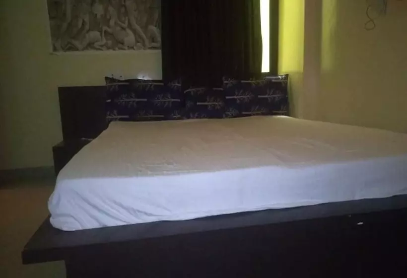 Fotos del hotel Rajputana Palace:  14