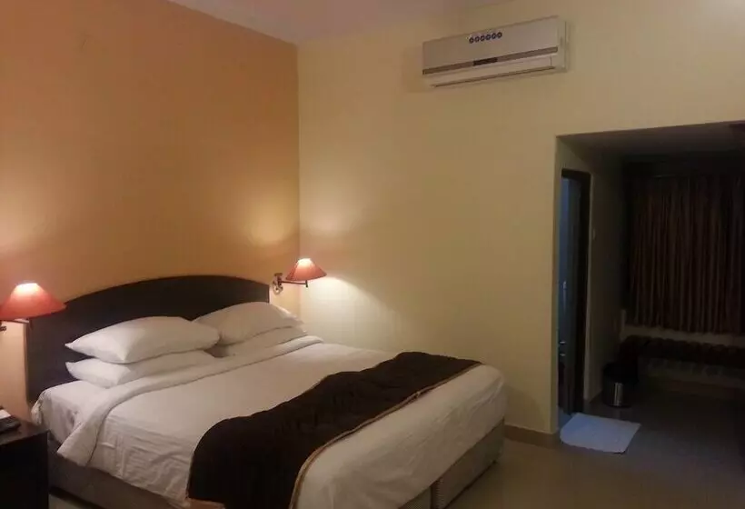 Fotos del hotel Rajputana Palace:  2