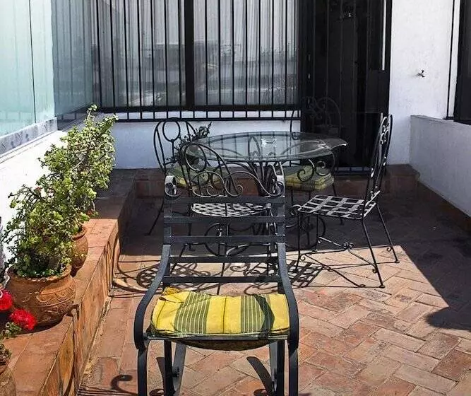 Fotos del hotel Suites Sofia:  22