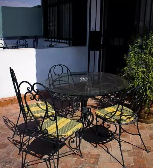 Fotos del hotel Suites Sofia:  2