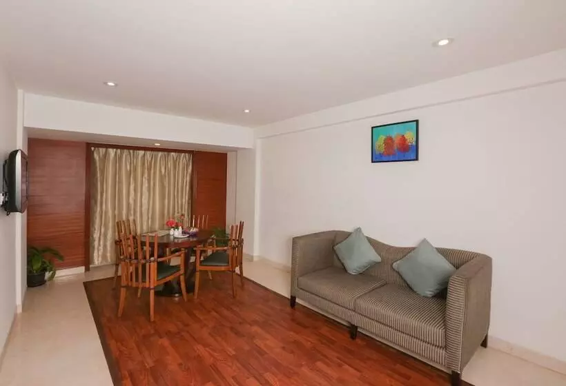 Fotos del hotel Trinity Isle:  25