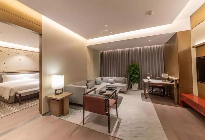 Hualuxe Xi’an Chanba, An Ihg